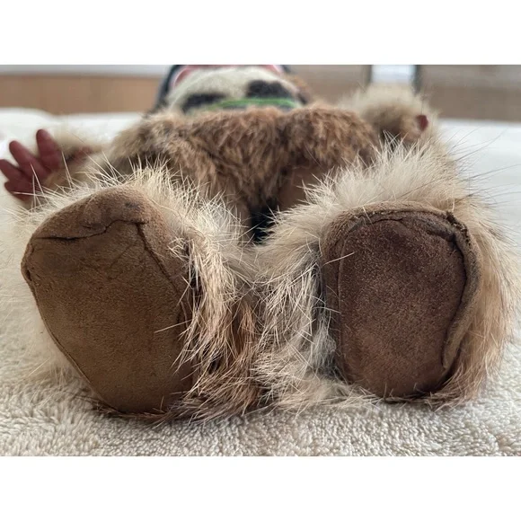 Vintage 11” Alaska Eskimo Souvenir Doll Real Fur Parka & Boots 1960s - Picture 6 of 8